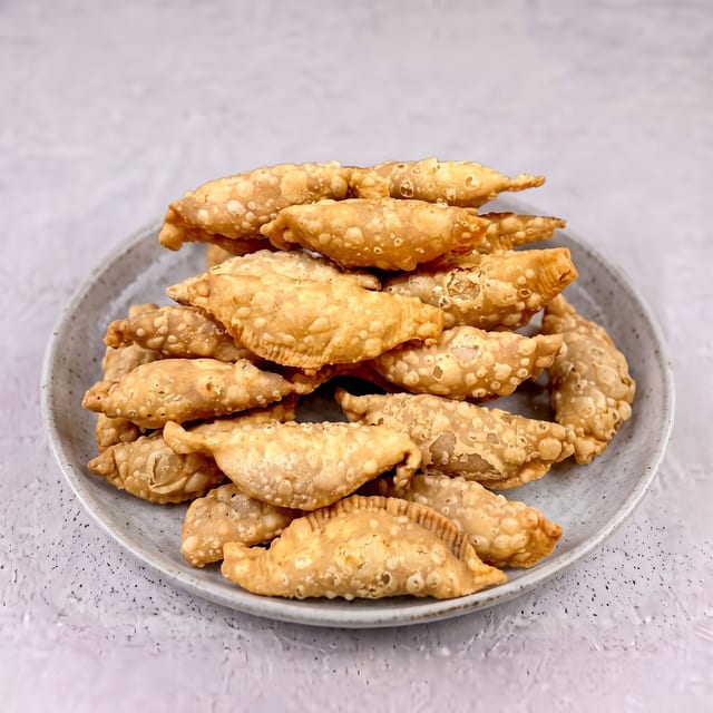 Kajji Kayalu.