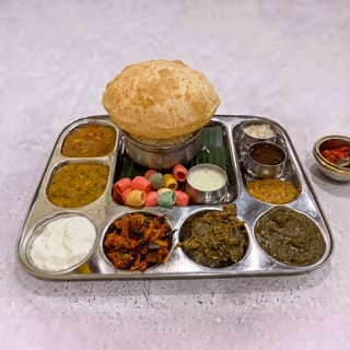 LAGHU BHOJANAM (LIMITED THALI)